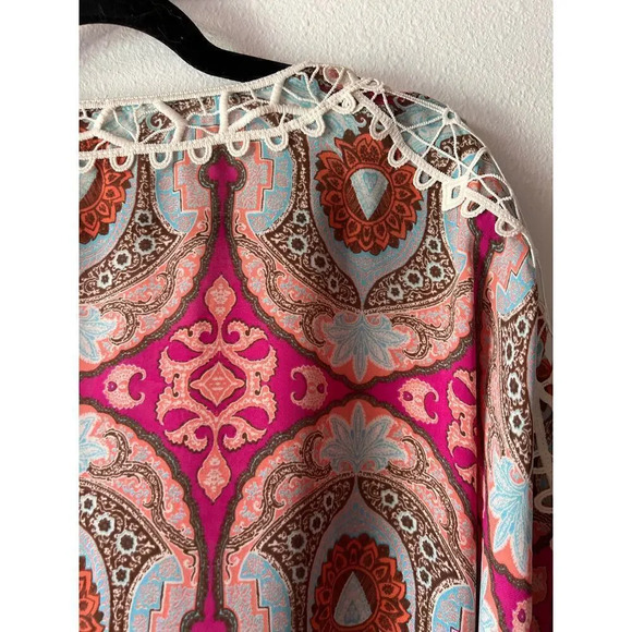 Chico's scarf blouse with dolman sleeve and lace overlay 3 (L) - Picture 6 of 8